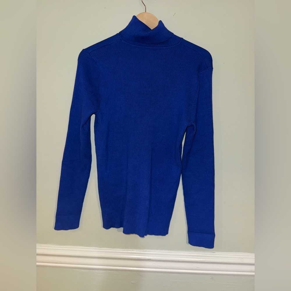Chico’s Vibrant Blue Ribbed Knit Top Size 2